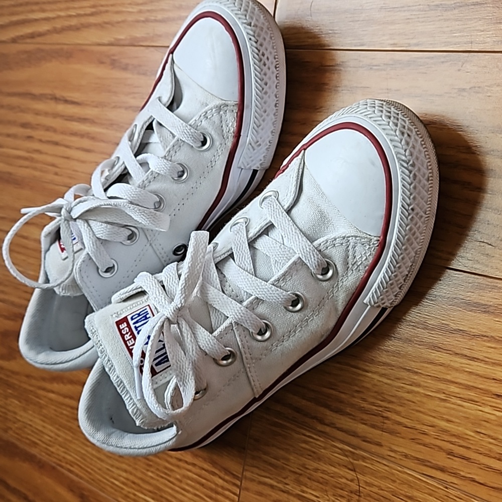 White Converse All stars